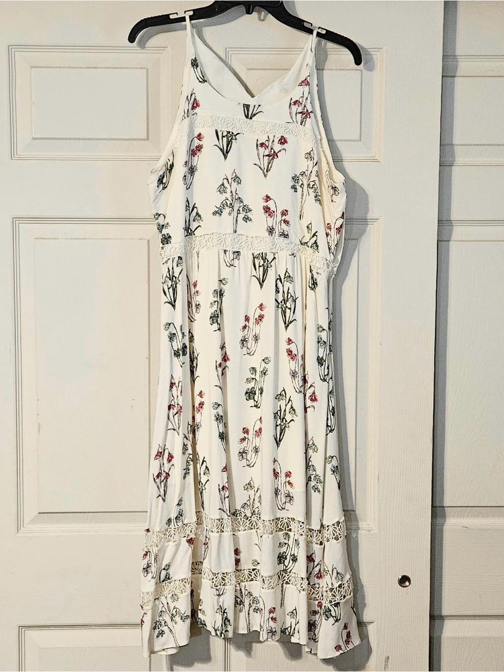 NWT Disney Alice in Wonderland LC Lauren Conrad Floral Lace Midi Dress M